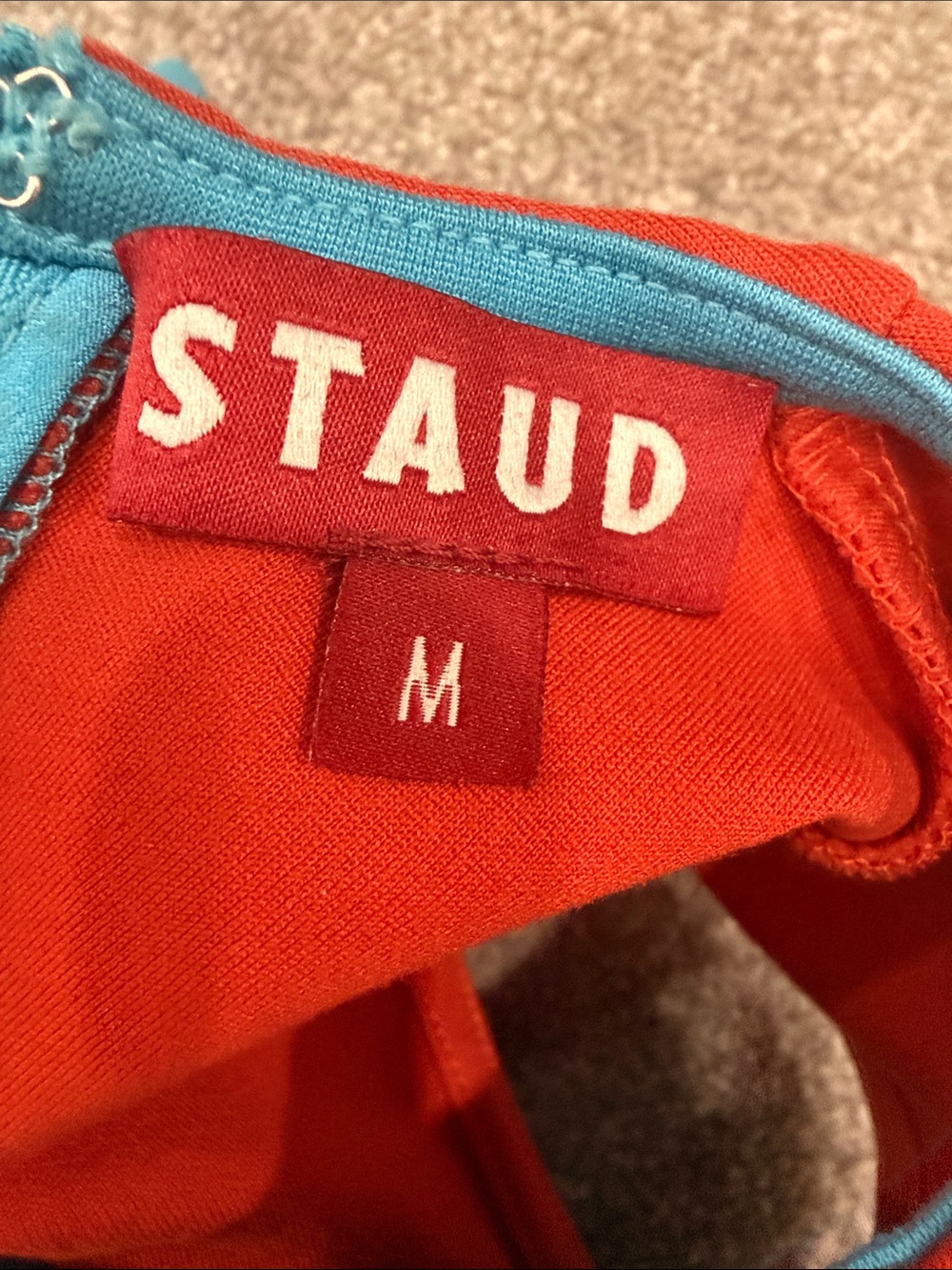 STAUD Colorblock matching Set in Teal, Turquoise & Red - Picture 2 of 7